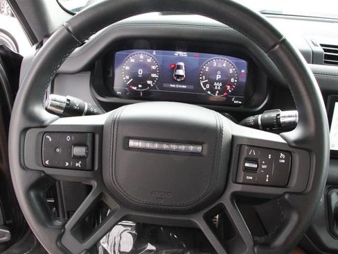 Used 2020 Land Rover Defender 110 X AWD/4WD image 29