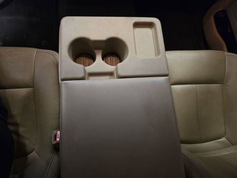 Used 2012 Ford F150 Lariat w/ Lariat Chrome Pkg image 18