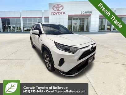 Used 2021 Toyota RAV4 SE w/ Weather & Moonroof Package