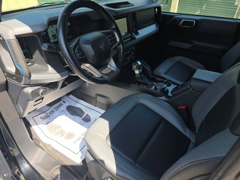Used 2022 Ford Bronco Black Diamond AWD/4WD image 12