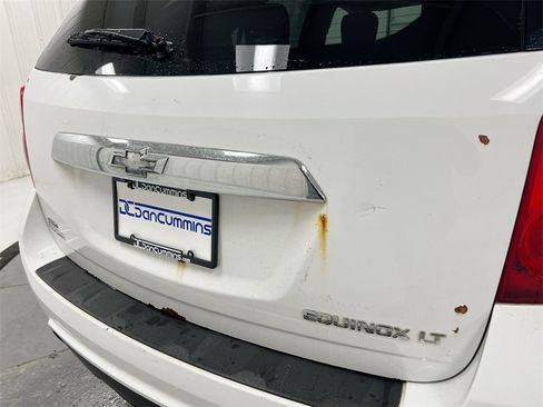 Used 2015 Chevrolet Equinox LT image 32