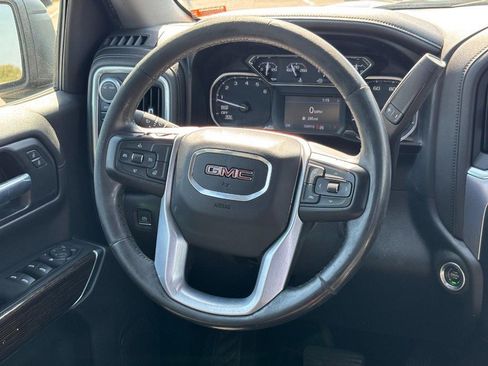 Used 2020 GMC Sierra 1500 Elevation w/ Elevation Value Package image 12