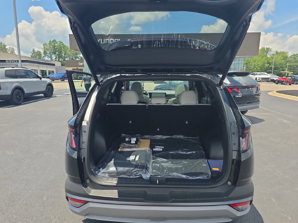 New 2026 Hyundai Tucson Limited AWD/4WD image 24
