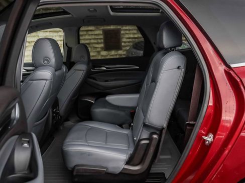 Used 2021 Buick Enclave Essence w/ Sound and Sites Package image 21