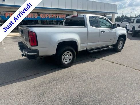 Used 2017 Chevrolet Colorado W/T w/ WT Convenience Package RWD image 3