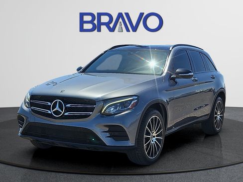 Used 2017 Mercedes-Benz GLC 300 image 1