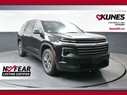 Used 2024 Chevrolet Traverse LT
