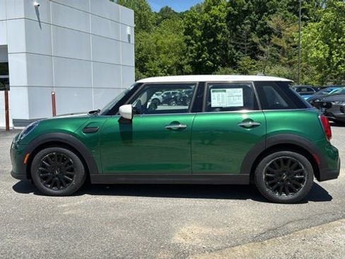 Used 2023 MINI Cooper 4-Door Hardtop FWD image 4