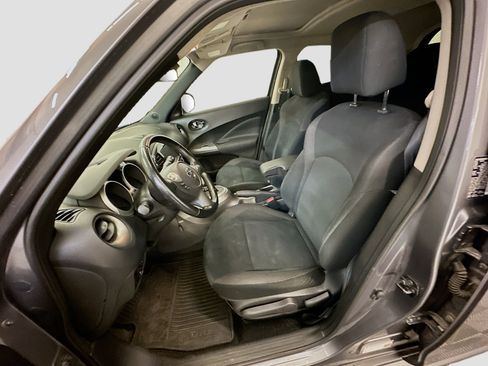 Used 2014 Nissan Juke SV w/ Navigation Package AWD/4WD image 13