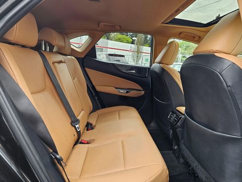 Used 2023 Lexus NX 350 AWD image 12