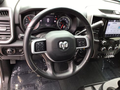 Used 2022 RAM 2500 Big Horn w/ Level C Equiment Group AWD/4WD image 11