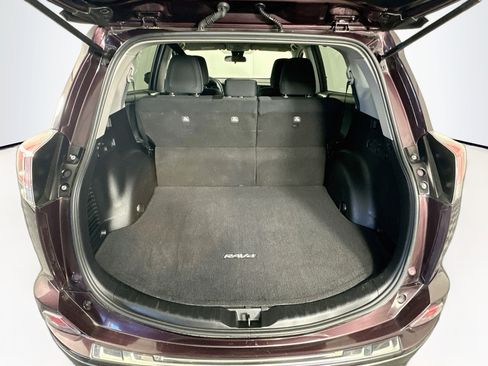 Used 2017 Toyota RAV4 LE w/ Carpet Mat Package AWD/4WD image 26