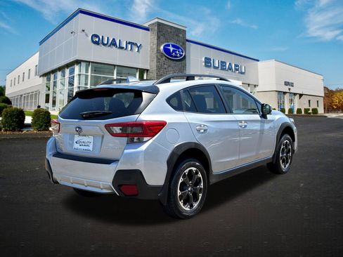 Used 2021 Subaru Crosstrek 2.0i Premium AWD/4WD image 4