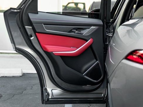 New 2026 Jaguar F-PACE R-Dynamic S image 20