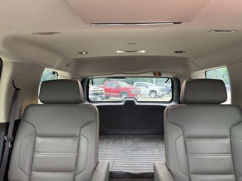 Used 2019 GMC Yukon Denali w/ Denali Ultimate Package RWD image 29