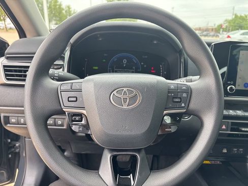 Used 2026 Toyota Camry LE FWD image 14