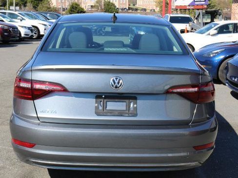 Used 2021 Volkswagen Jetta S w/ Driver Assistance Package FWD image 6