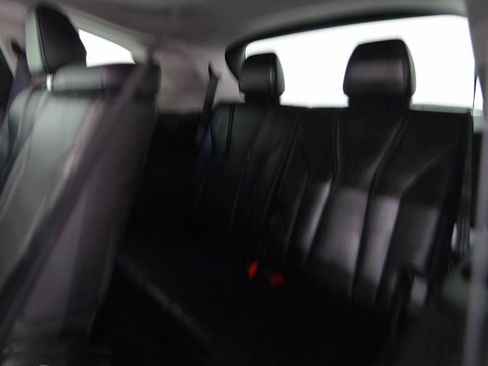 Used 2023 Acura MDX w/ Technology Package FWD image 12