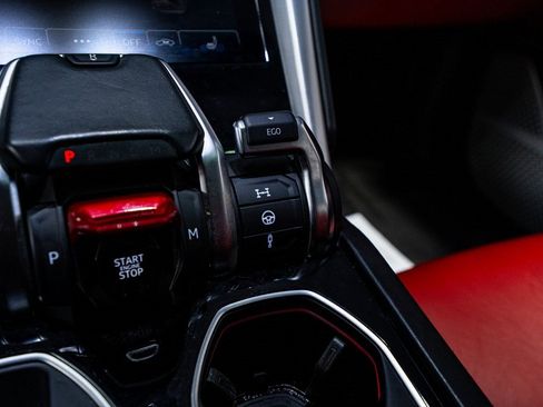 Used 2020 Lamborghini Urus image 59