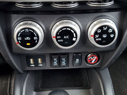Used 2020 Mitsubishi Outlander Sport ES FWD image 19