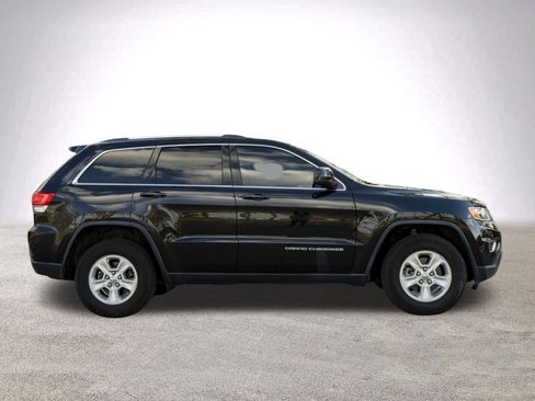 Used 2016 Jeep Grand Cherokee Laredo w/ Quick Order Package 23E image 10