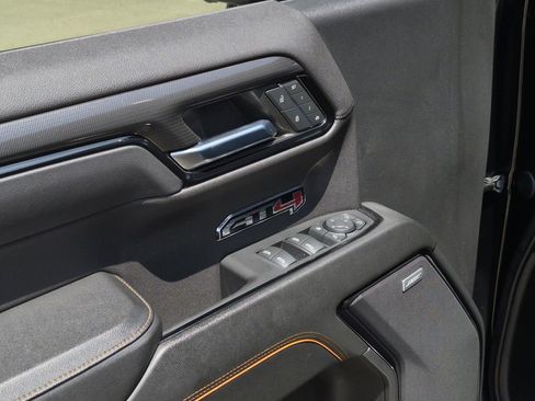 Certified 2023 GMC Sierra 1500 AT4 w/ AT4 Premium Package AWD/4WD image 14