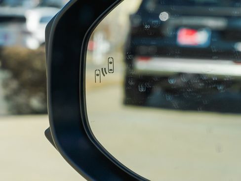 New 2026 Toyota Prius LE image 21