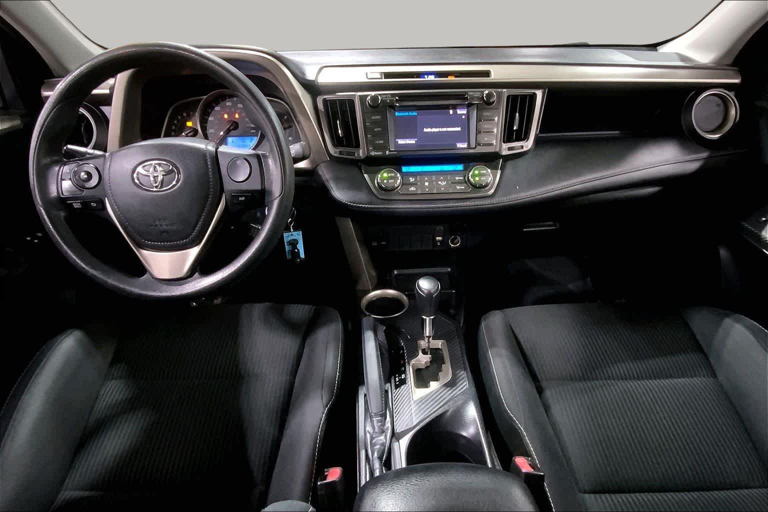 Used 2014 Toyota RAV4 XLE AWD/4WD image 16