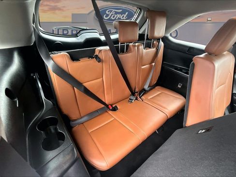 Used 2018 Toyota Highlander Limited Platinum AWD/4WD image 28