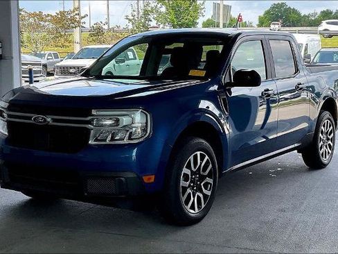 Certified 2024 Ford Maverick Lariat FWD image 3