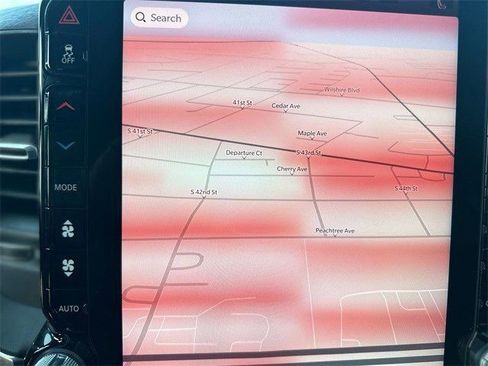 Used 2025 RAM 3500 Laramie AWD/4WD image 19