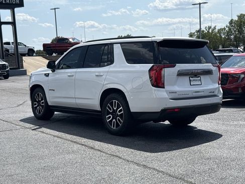 Used 2023 GMC Yukon AT4 w/ AT4 Premium Plus Package AWD/4WD image 14