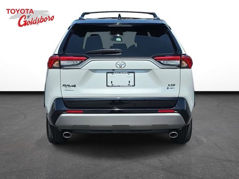 Used 2025 Toyota RAV4 XSE image 6