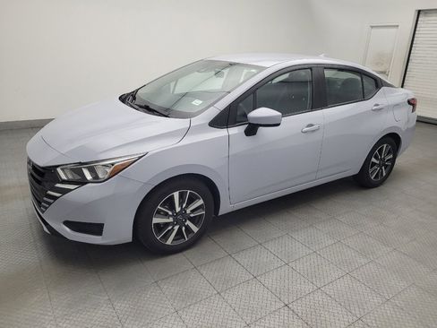 Used 2024 Nissan Versa SV FWD image 2