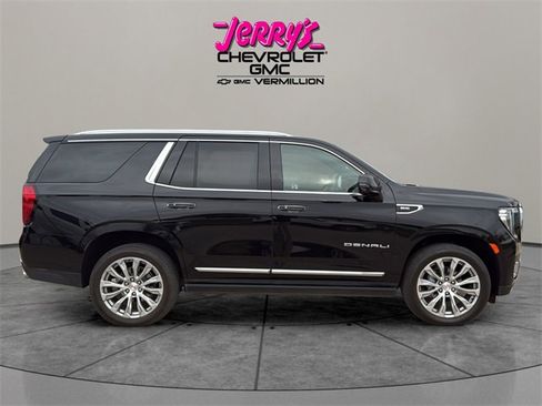 Used 2023 GMC Yukon Denali w/ Max Trailering Package image 17