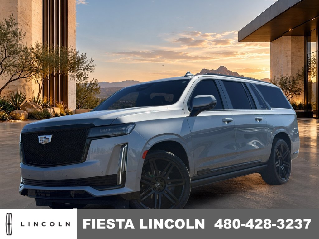Used 2023 Cadillac Escalade ESV Sport Platinum w/ Heavy-Duty Trailer Package AWD/4WD image 1