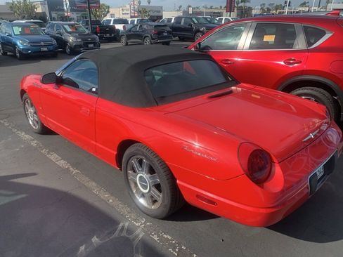 Used 2004 Ford Thunderbird Base image 7