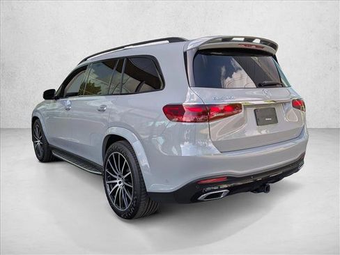 Used 2024 Mercedes-Benz GLS 450 4MATIC image 7