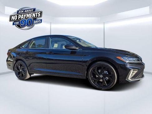 New 2026 Volkswagen Jetta SE FWD image 1