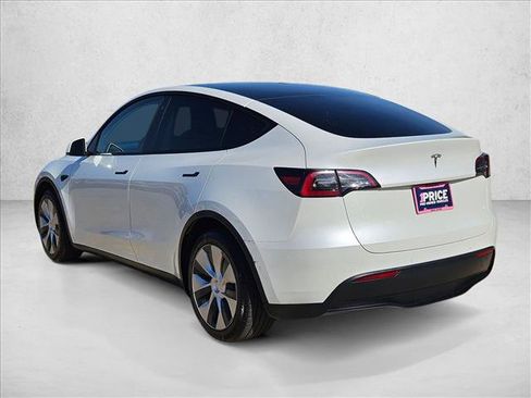 Used 2021 Tesla Model Y Long Range AWD/4WD image 8
