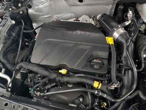 Used 2025 Buick Envista Preferred image 11