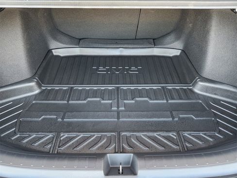 Certified 2025 Honda Civic Sport Touring image 31