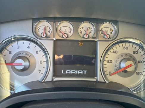Used 2010 Ford F150 Lariat image 7