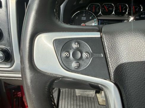 Used 2018 GMC Sierra 1500 SLE image 18