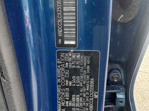 Used 2018 Kia Niro EX image 17