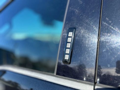 Used 2017 Ford F150 XLT w/ Equipment Group 302A Luxury image 12