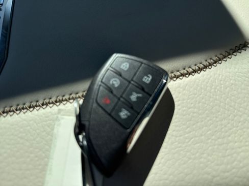 New 2026 GMC Yukon XL Denali image 31