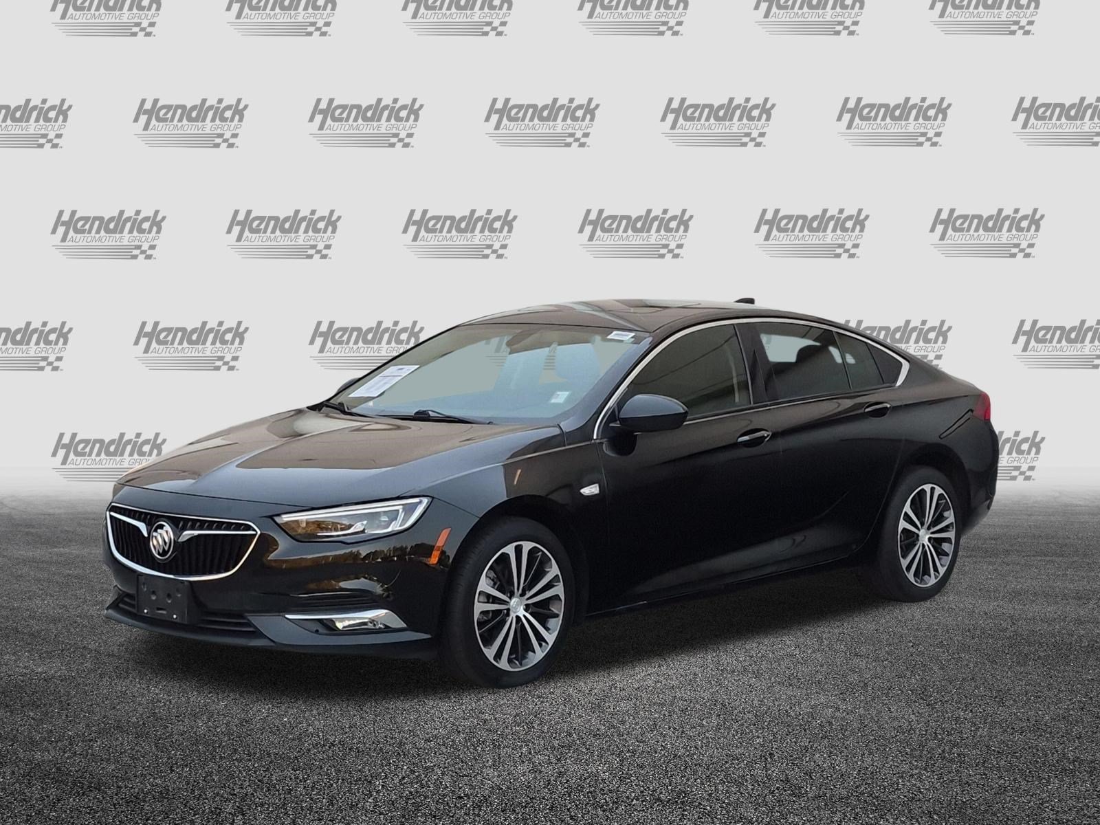 Used 2019 Buick Regal Essence w/ Driver Confidence Package I FWD image 5
