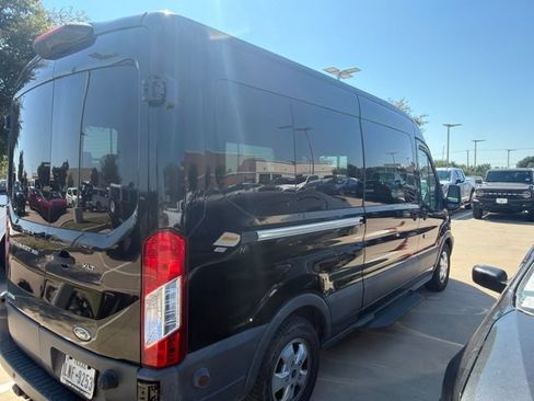 Used 2018 Ford Transit 350 XLT RWD image 4