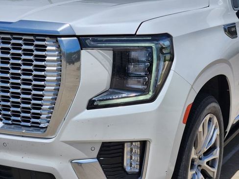Used 2023 GMC Yukon Denali w/ LPO, Floor Liner Package AWD/4WD image 9